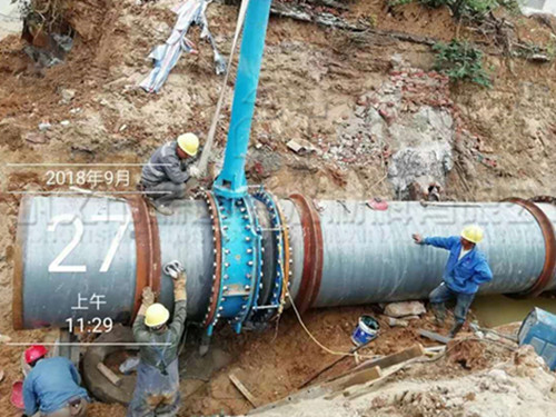 南寧DN1600橡膠膨脹節安裝現場